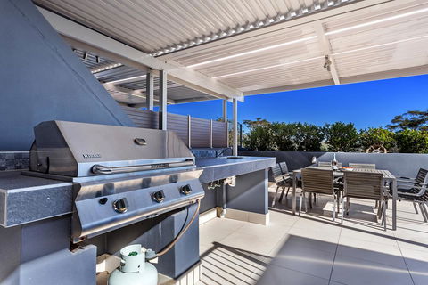 Aura Unit 10 - Shoal Bay - Kempsey Accommodation 3