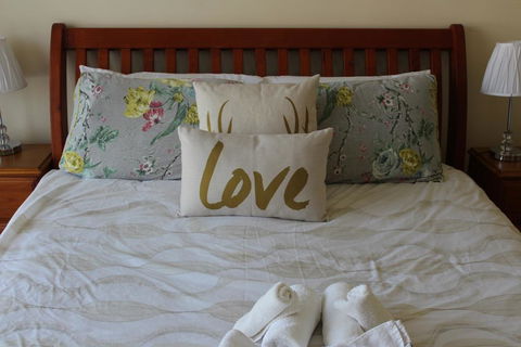 Australian Home Away @ Doncaster Elgar - Kempsey Accommodation 3