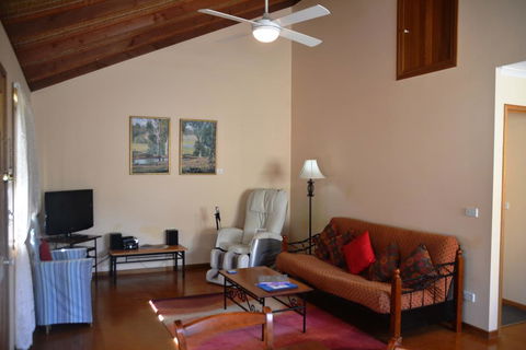 Avoca Cottages VICTORIA - Kempsey Accommodation 1
