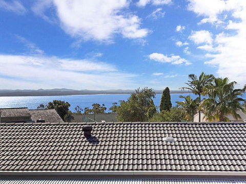 Away @ Nelson Bay, 29 Wollomi Ave - Incredible Water Views, Pet Friendly, WIFI & Aircon - Kempsey Accommodation 1