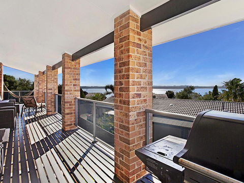 Away @ Nelson Bay, 29 Wollomi Ave - Incredible Water Views, Pet Friendly, WIFI & Aircon - Kempsey Accommodation 0