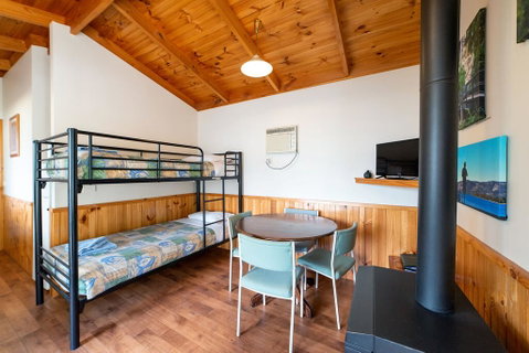 Awonga Cottages - Kempsey Accommodation 1