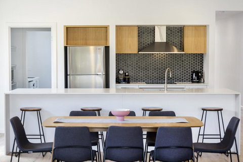 AZURE - ROSEBUD - Kempsey Accommodation 3