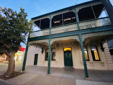 Balcony Level - Heygarth House - Port Of Echuca Townhouse - Kempsey Accommodation 0