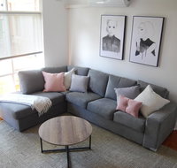Balcony Retreat Apartment by Ready Set Host - Kempsey Accommodation