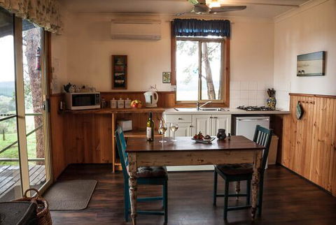 Balingup Heights Hilltop Forest Cottages - Kempsey Accommodation 1