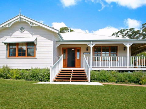 Ballogie Lodge - A Quality, Timeless Retreat - Kempsey Accommodation 0
