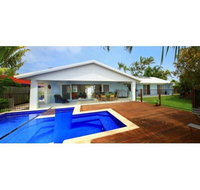 Balyarta 38 - 4 BDRM Canal Home with Pool - Kempsey Accommodation