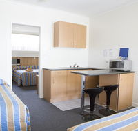 Bamboo Motor Inn - Kempsey Accommodation