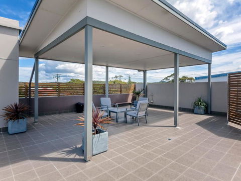 Barefoot Bliss @ Fingal Bay - Kempsey Accommodation 3