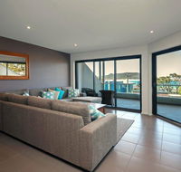 Barefoot Bliss  Fingal Bay - Kempsey Accommodation