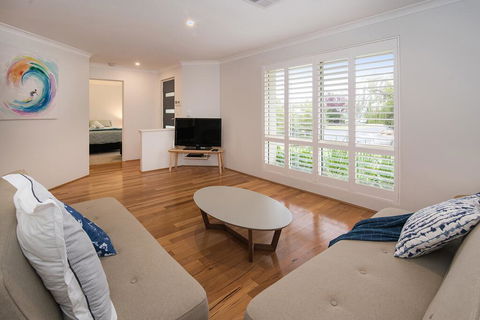 Barefoot Bungalow - Kempsey Accommodation 2