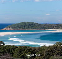 Barefoot' 7/44 Marine Drive - Fabulous Fingal Bay - Kempsey Accommodation