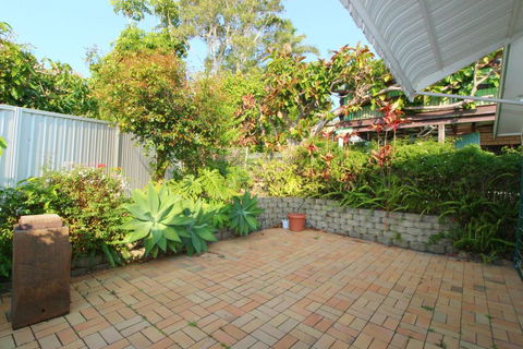 Barefoot, 32 Skyline Crescent, Crescent Head - Kempsey Accommodation 1