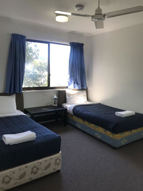 Bargara Beach Motor Inn - Kempsey Accommodation 2