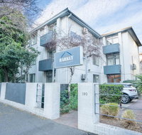 Barkly Apartments