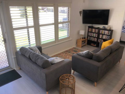 Bay Breeze Cottage - Kempsey Accommodation 3