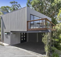 Bay Views Lorne - Kempsey Accommodation