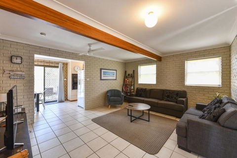 Bayside Beauty - Kempsey Accommodation 3