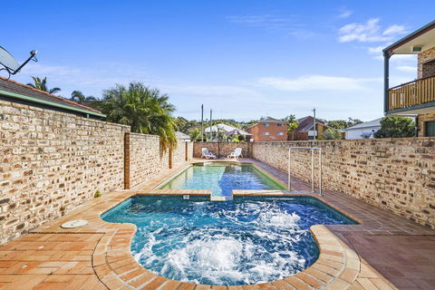Bayswater Tweed - Kempsey Accommodation 1