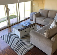 Bayview no 1 - Next to the Beach - Kempsey Accommodation