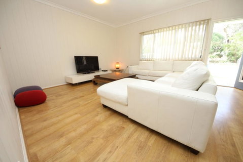 Beach Break At Hat Head - Kempsey Accommodation 1