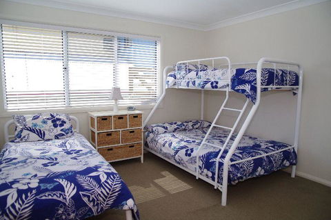 Beach Club 2, 5 Gowing Street - Kempsey Accommodation 1