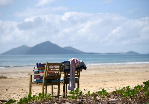 Beach Daze - Kempsey Accommodation 0