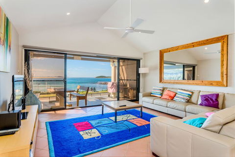 Beach Duplex 72b Marine Dr - Fingal Bay - Kempsey Accommodation 2