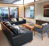 Beach Haven - Kempsey Accommodation