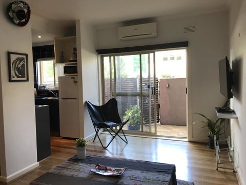 Beachfront Apartment - Kempsey Accommodation 1