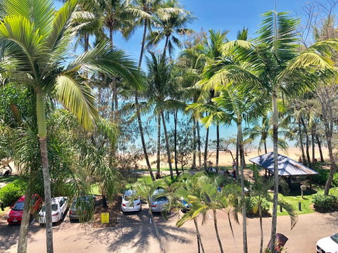 Beachfront Apartment- Paringa - Kempsey Accommodation 2
