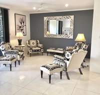 Beachfront Apartment- Paringa - Kempsey Accommodation
