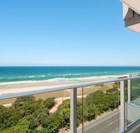 Beachfront Apt Main Beach - Kempsey Accommodation