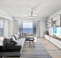 Beachfront Luxury 3 bedroom in the heart of Surfers Paradise - Ocean views plus indoor/outdoor pool - Kempsey Accommodation