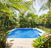 Beachfront Pool House - Absolute beachfront - Kempsey Accommodation