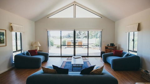 Beachfront Prevelly - Kempsey Accommodation 0