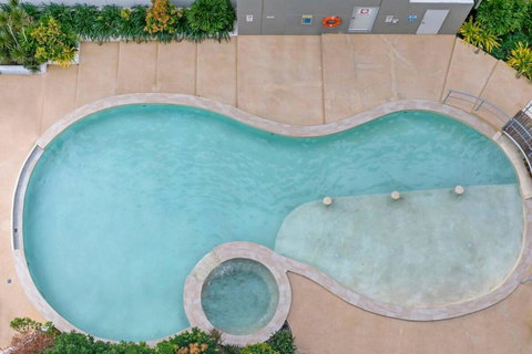 Resort-Style Sister Studios - Double Delight In The CBD - Kempsey Accommodation 3