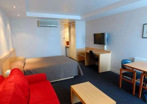 Richmond Henty Hotel - Kempsey Accommodation 0