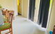 Red Steps - Family & Pet Friendly - thumb 3