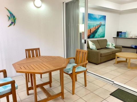 REEF RETREAT APARTMENTS PALM COVE Unit 11 - Kempsey Accommodation 3