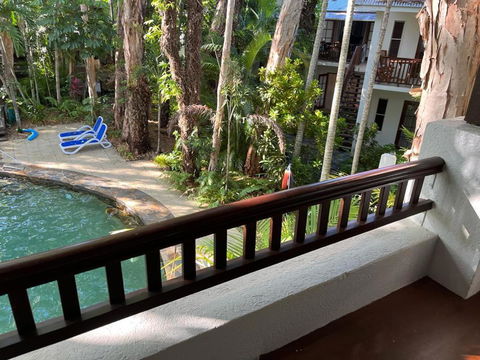REEF RETREAT APARTMENTS PALM COVE Unit 28 - Kempsey Accommodation 2
