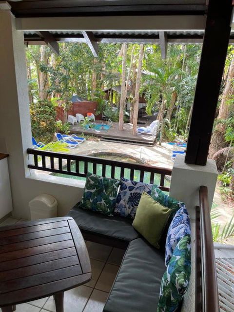 REEF RETREAT APARTMENTS PALM COVE Unit 28 - Kempsey Accommodation 3