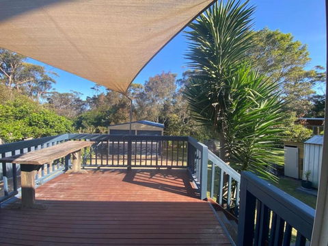Reel & Relax: 3BR Beach House - Fish, Swim, Surf - Kempsey Accommodation 1