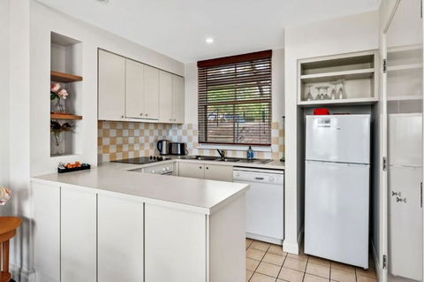 Refreshing Valley Escape - Kempsey Accommodation 3