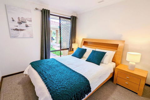 Relaxing Home Close To Nature - Kempsey Accommodation 3