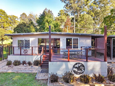 Ren Basera - Kempsey Accommodation 0