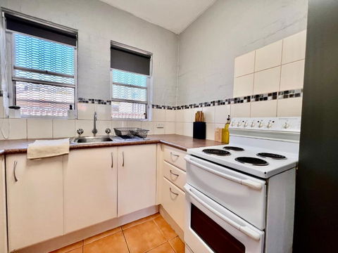 Renovated Corporate Apartment - Kempsey Accommodation 2