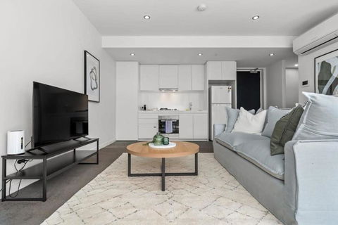 Richmond Premium Escape - Walk To The MCG - Kempsey Accommodation 0