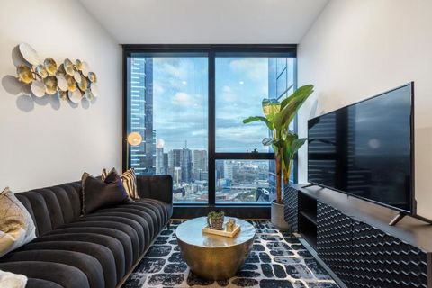 Ritzy Apartment In Iconic Australia 108 With Views - Kempsey Accommodation 1